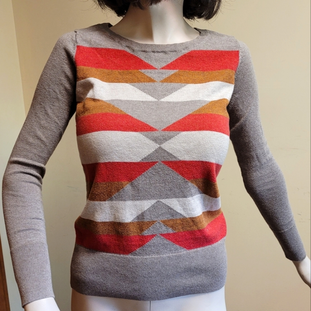 Gap Factory Sweater in Vintage Geomentric Print, Size Extra Small